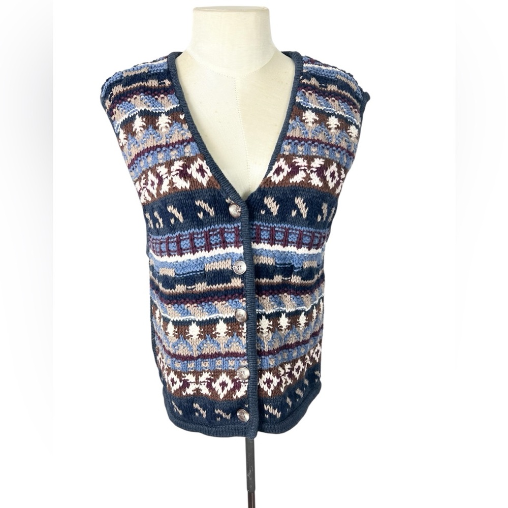 Vintage chunky knit sweater vest Size L button front 90s Metropolitan‎ NY
